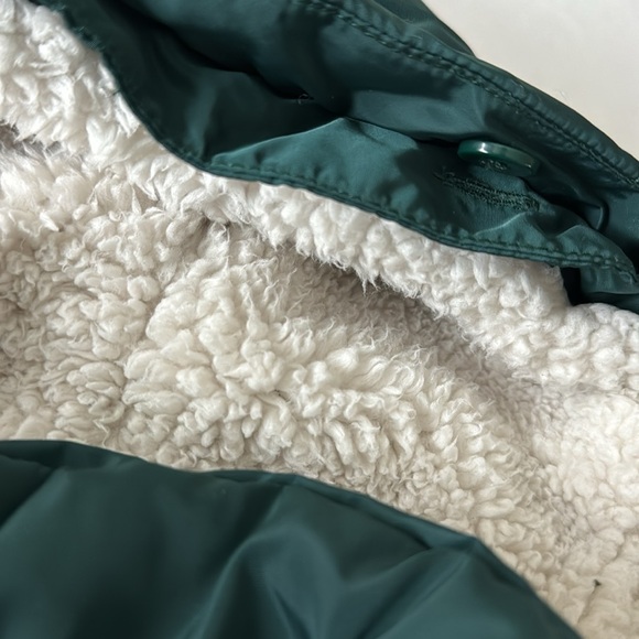 AE Coat - Picture 3 of 10